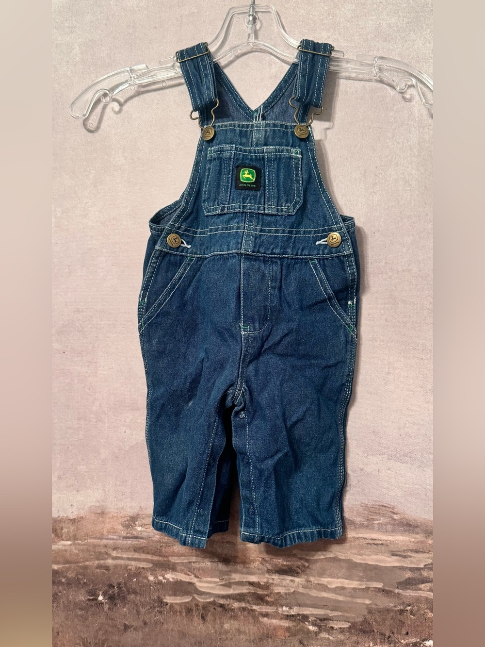 John Deere denim overalls logo patch on the bib pocket / Size 6M